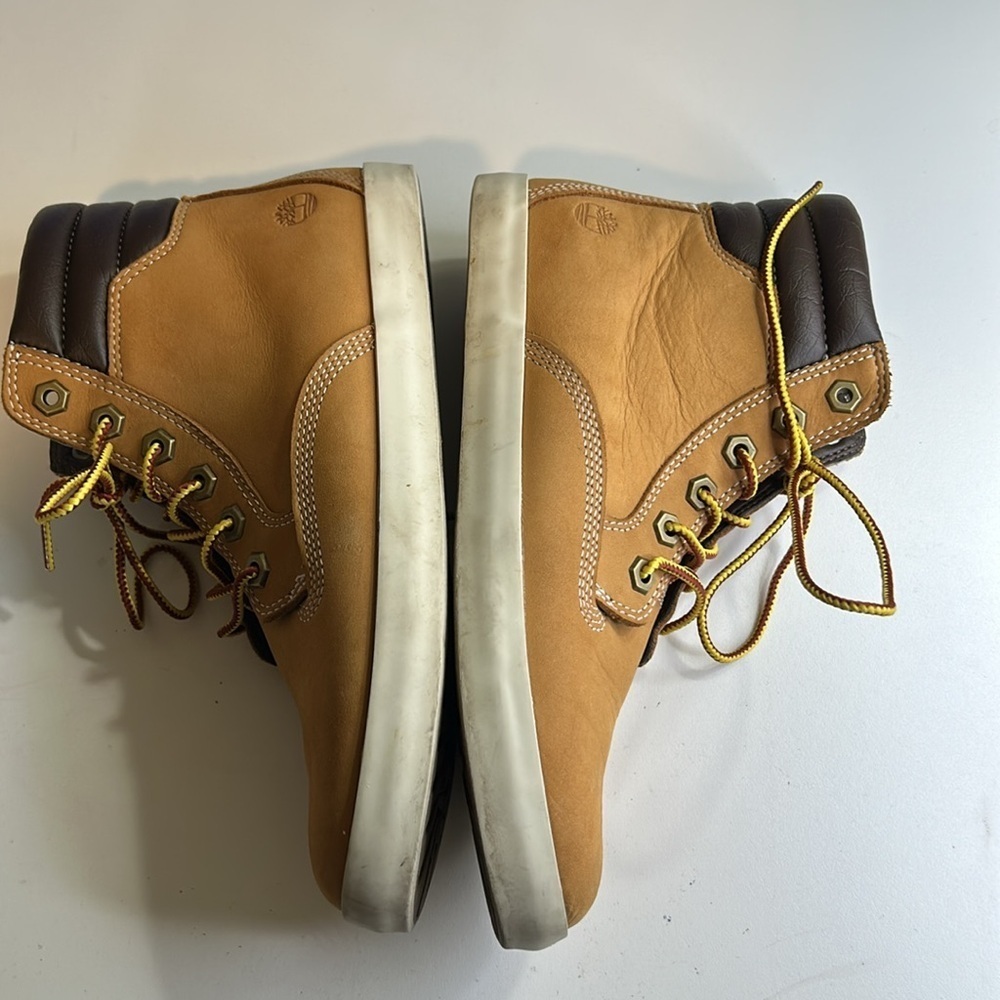 TIMBERLAND ORTHOLITE CLASSIC LEATHER WOMENS WHEAT COLORED BOOTS SZ 7.5 - Picture 4 of 12